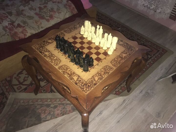 Шахматы нарды шашки 3 в 1 ручной работы
