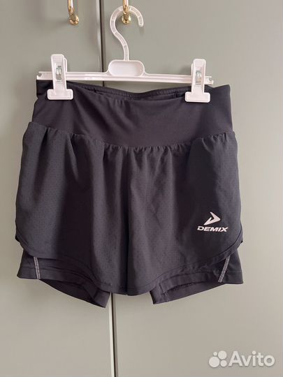 Шорты спортивные женские 42 44