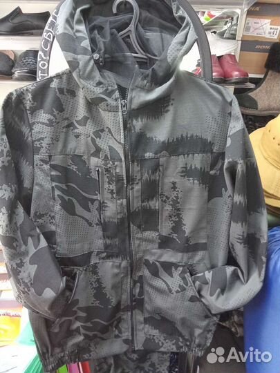 Камуфляжный костюм