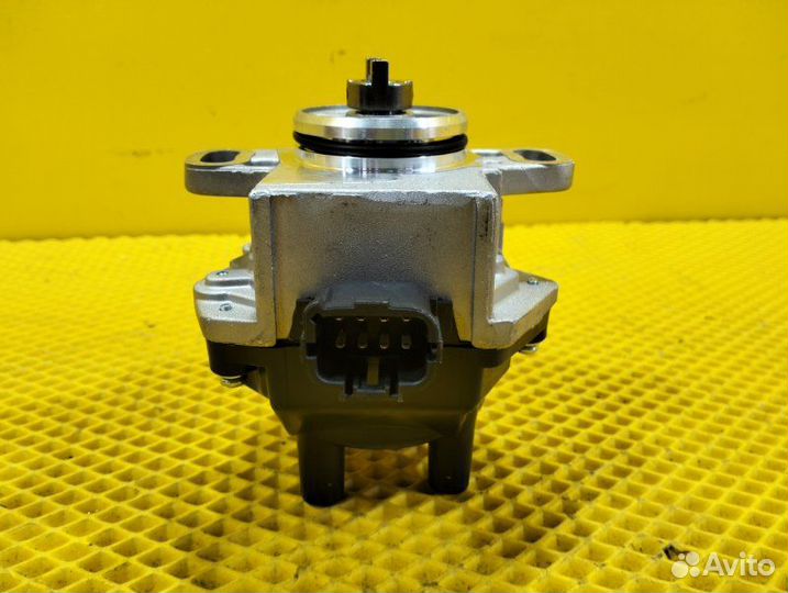 Трамблер Nissan Primera P11 GA16 2002