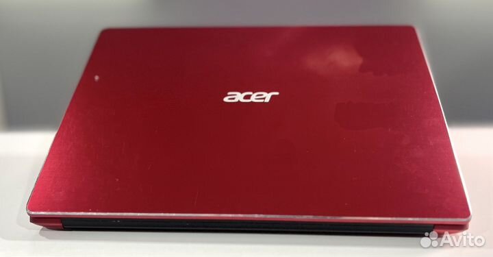 Современный Ультрабук Acer i3-8geb SSD 8ram