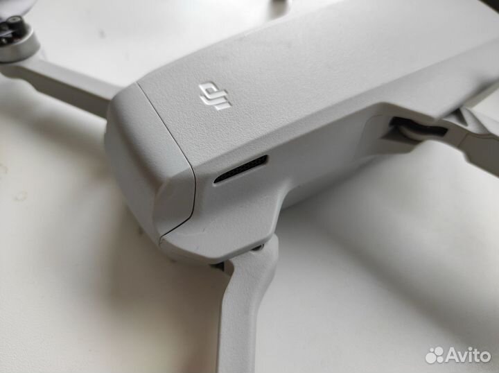 DJI Mini 2 fly more combo