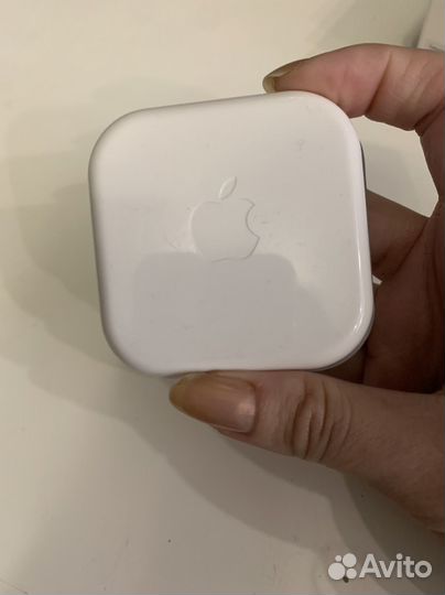 Apple earpods lightning 3,5 проводные нашуники