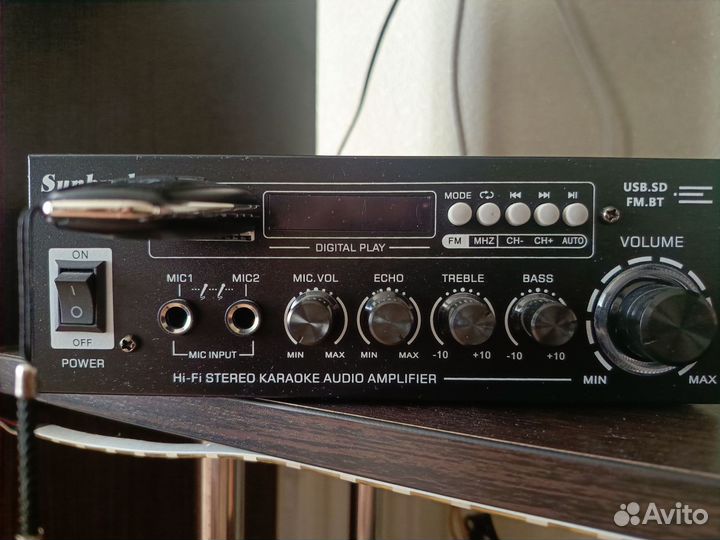 Акустические колонки с усилителем Hi -fi