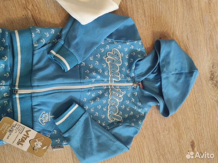 Новый Костюм тройка 6-12 мес