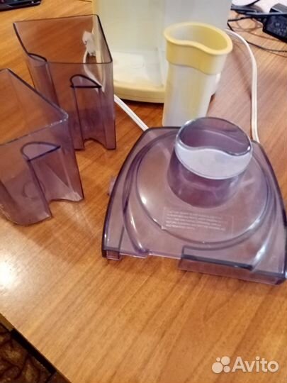 Соковыжималка Scarlett SC-016