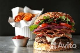 Ночной уборщик в ресторан быстрого питания