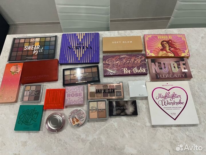 Продам палетки теней