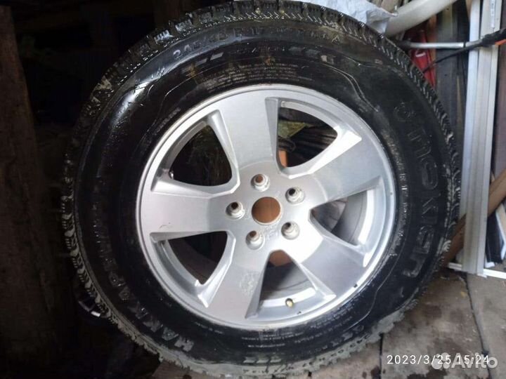 Литой диск r17 для Хонда pilot с резиной можно