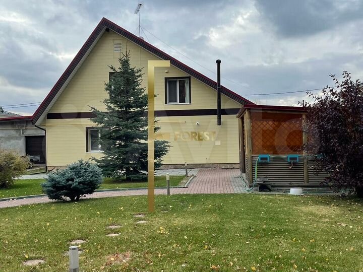 Дом 138 м² на участке 12,3 сот.