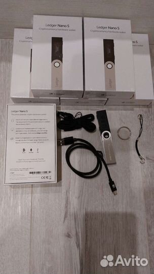 Ledger nano S аппаратный кошелёк для вaлюты