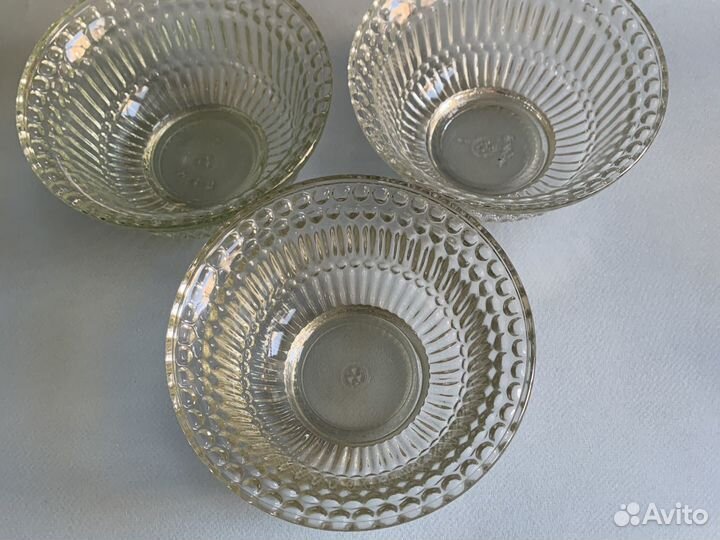 Стеклянный салатник конфетница СССР