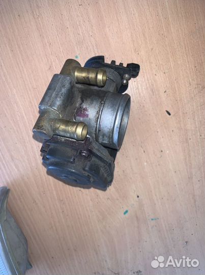 Дроссельная заслонка vw passat b5 1.8