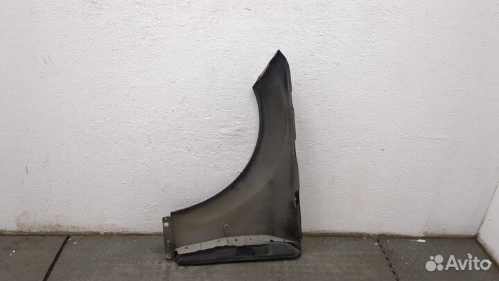 Крыло правое переднее Mercedes C W204