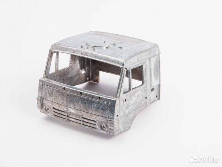 Сборная модель Камаз-6560 зрпк 96К6 (1:43)