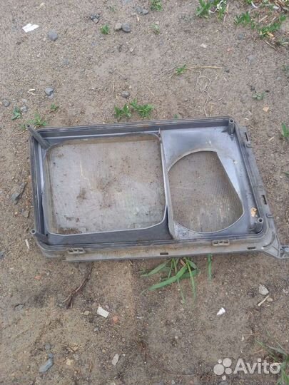 Стекло фары mercedes