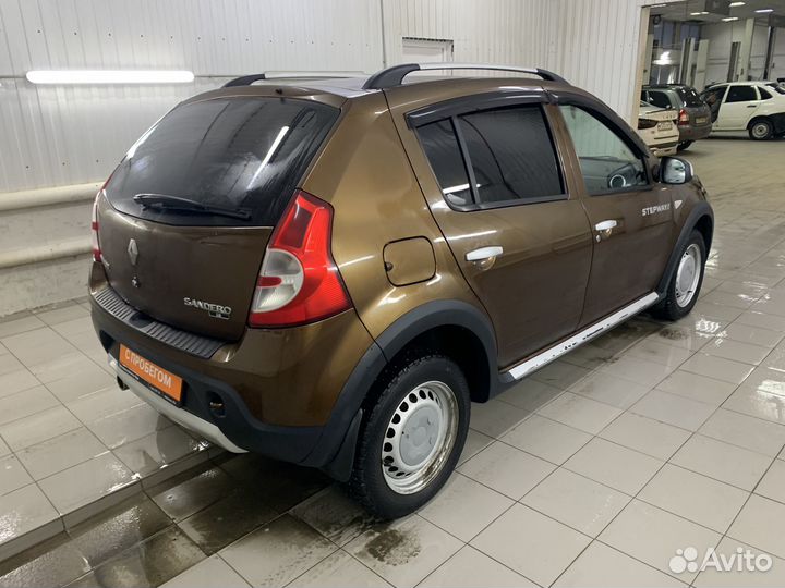 Renault Sandero Stepway 1.6 МТ, 2014, 103 819 км