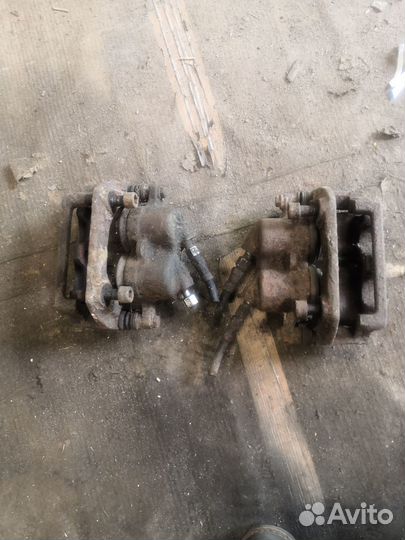 Суппорта передние