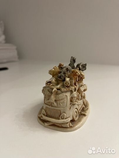 Статуэтка (мини шкатулка )