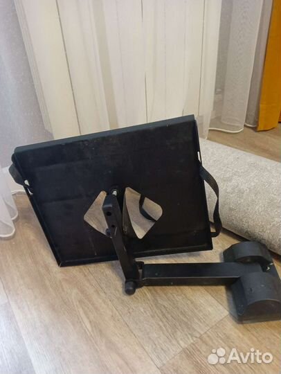 Кронштейн для телевизора на стену