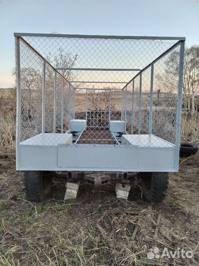 Платформа, прицеп для пчел