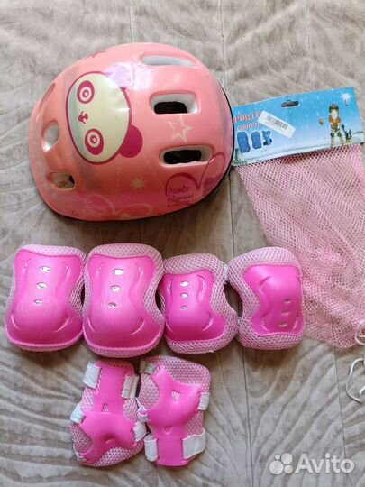 Шлем и защита для девочки все вместе/ бронь