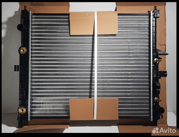 1635000003, 1635000303, 1635000404, 1635002204