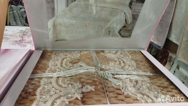 Двухспальное одеяло. Покрывало