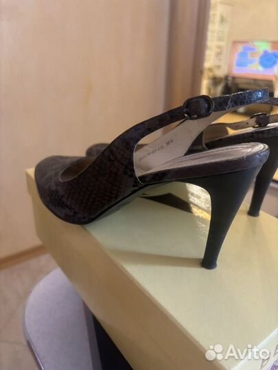 Туфли женские 38 размер