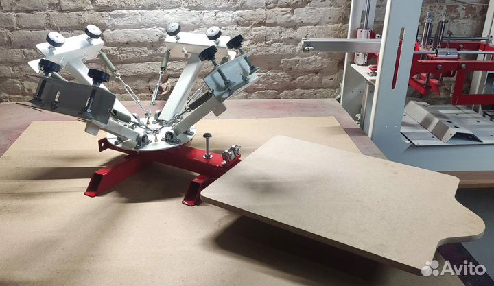 Станок для печати на футболках, крафт пакетах