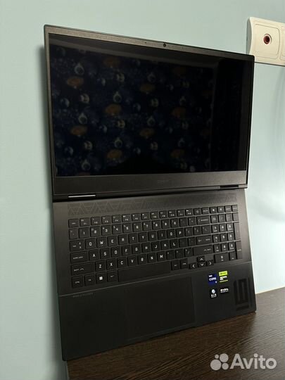 Omen by HP Gaming Laptop 16-wf0032TX