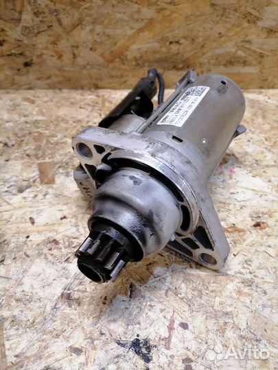 Стартер Volkswagen Golf 6 1.4T CTH