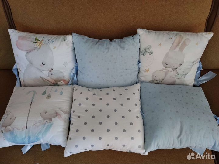 Бортики в кроватку