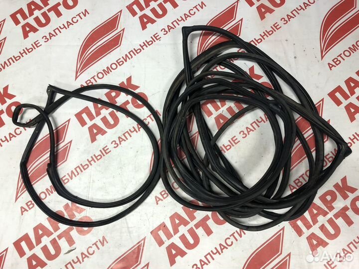 Уплотнители Hyundai Tucson 2007