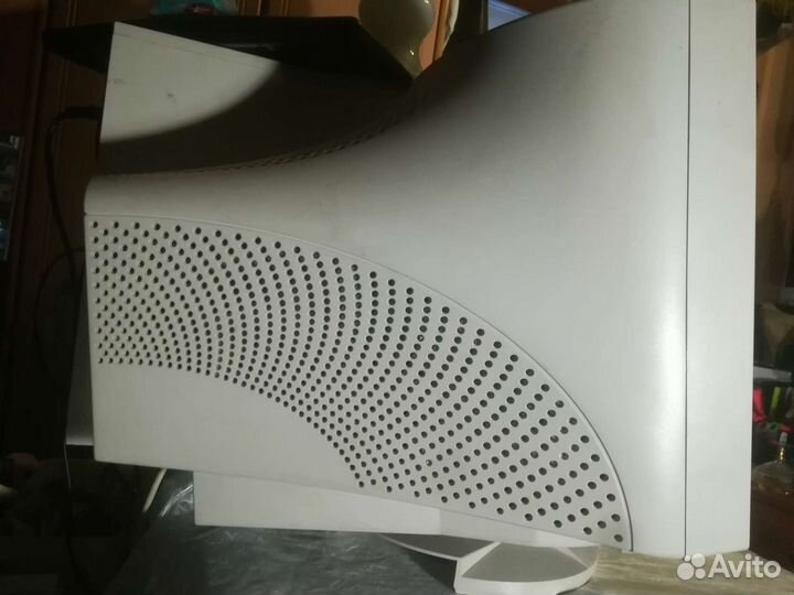 Монитор для компьютера 14