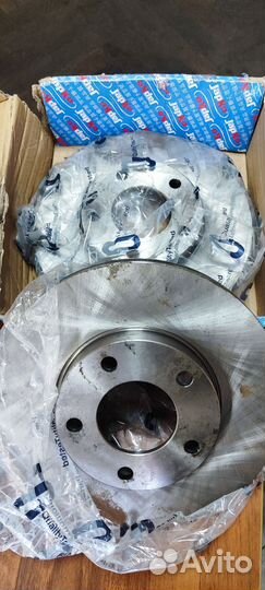 Передние тормозные диски mazda 3, 5