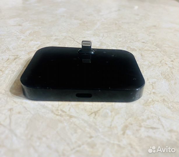Док станция для iPhone