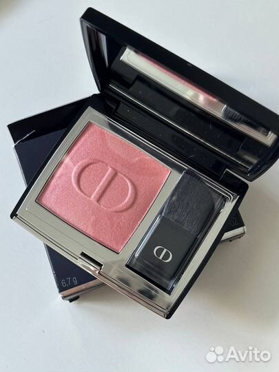 Румяна Dior 601 hologlam