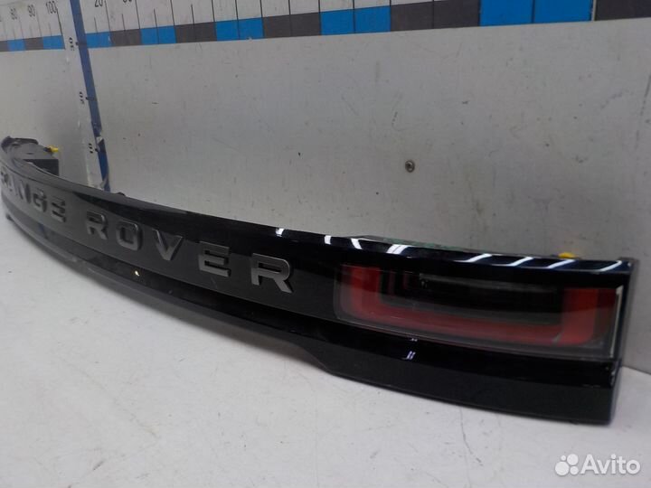 Фонарь задний правый внутренний Land Rover Range R