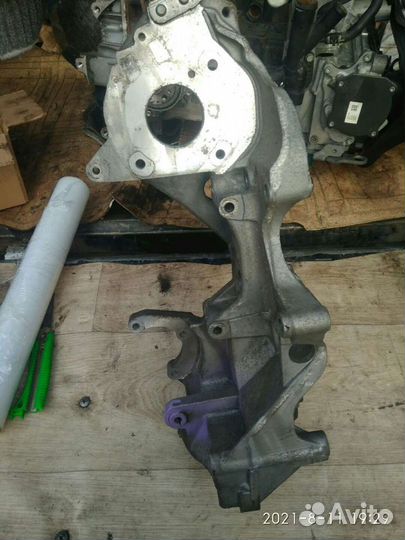 Плита передняя -лобовина,на Фольксваген Крафтер 2