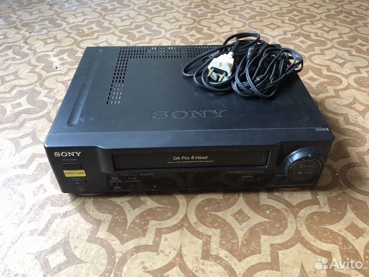 Видеомагнитофон Sony DA Pro 4 Head