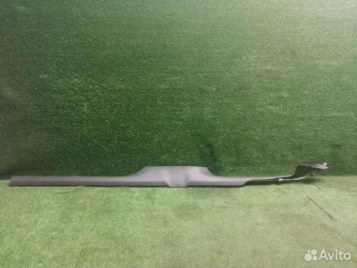 Накладка порога правая Volkswagen Polo 5 2011