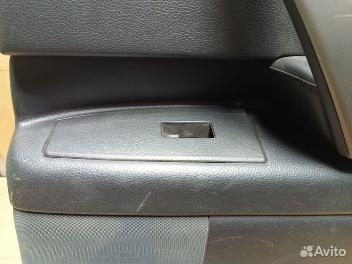 Обшивка двери задней правой Infiniti FX35