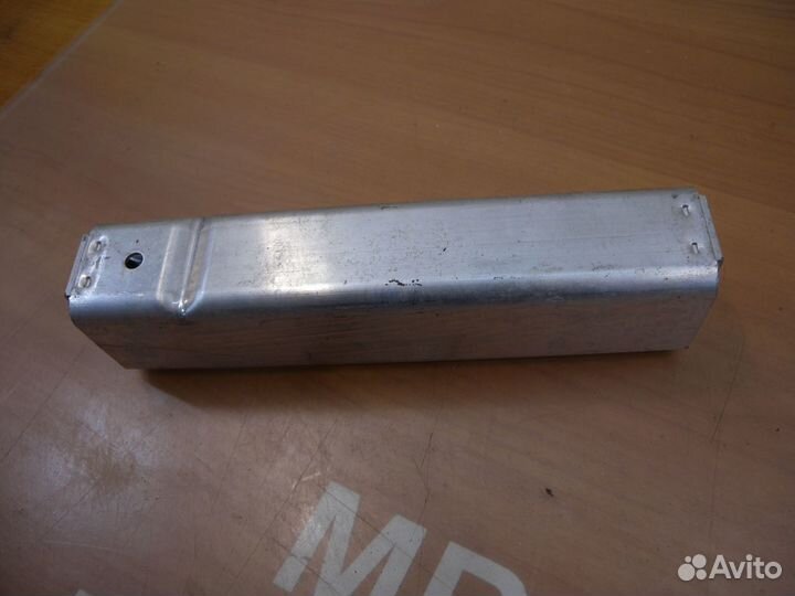 Кронштейн усилителя Mercedes X167 W167 V167 Мерсед