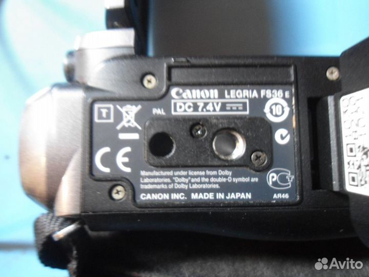 Портативная цифровая видеокамера Canon Legria FS36
