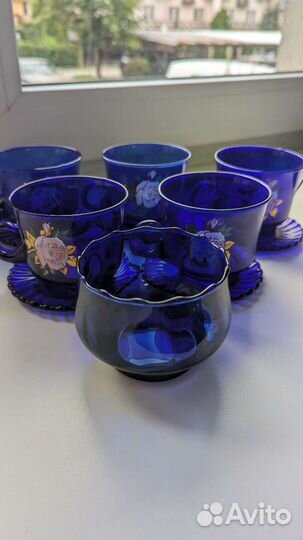 Набор столовой посуды, сервиз