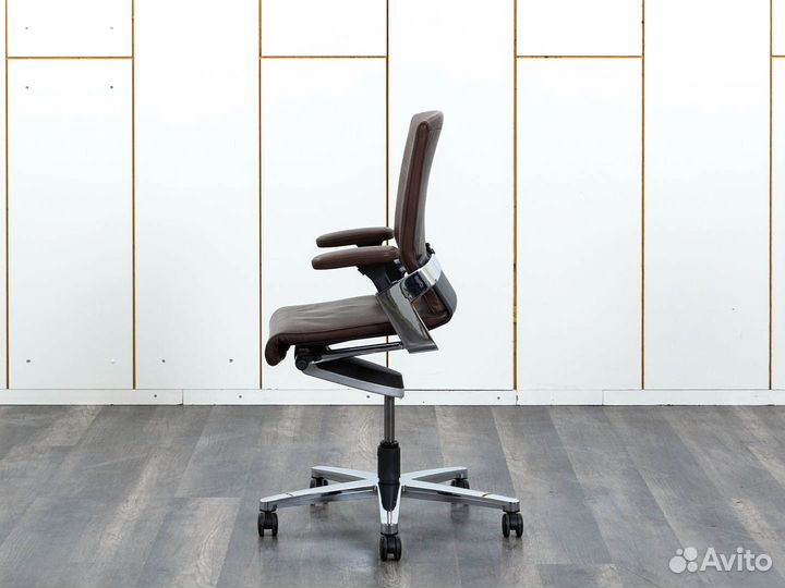 Офисное кресло в кабинет руководителя Wilkhahn ON