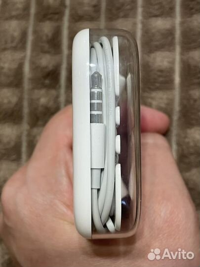Наушники earpods