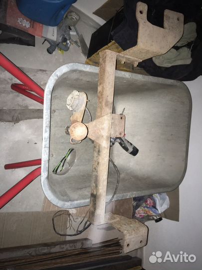 Продам фаркоп от приоры с разеткой