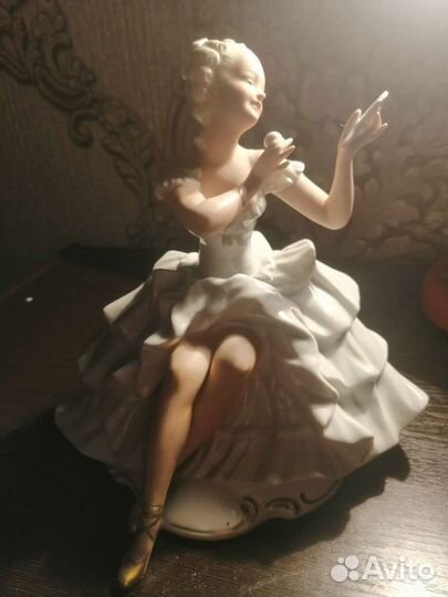 Статуэтка балерина с пудрой. wallendorf. Германия